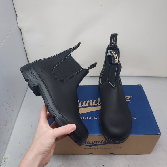 Blundstone Shoes - Blundstone WOMENS Black Chelsea Boot